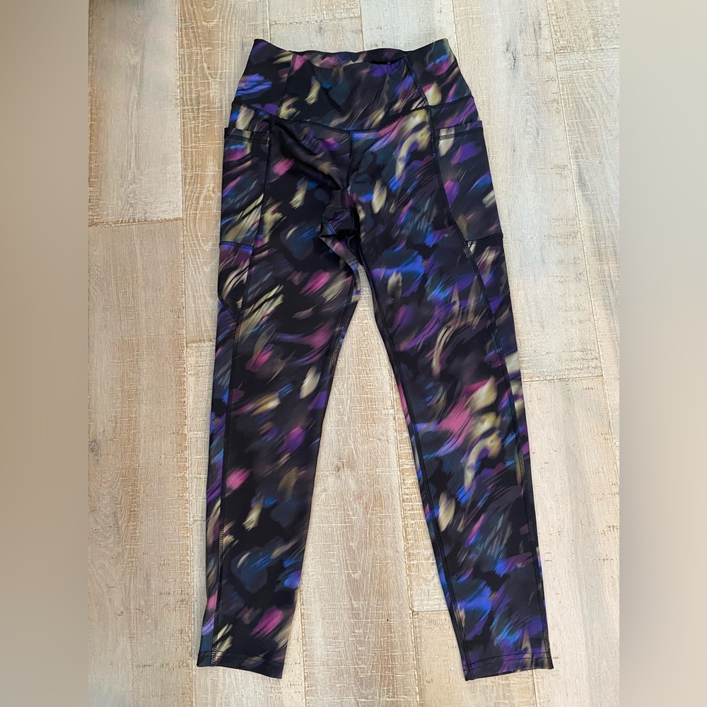 Layer 8 Athletic Qwick-Dry Pants size M